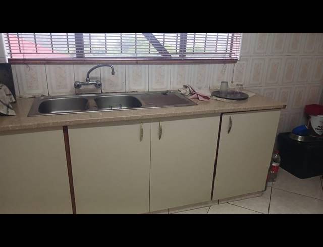 3 BEDROOM HOUSE FOR SALE IN MOORTON